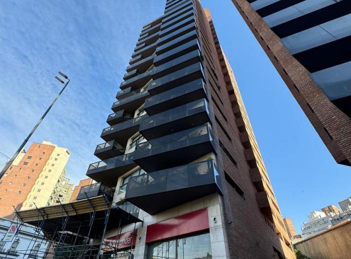 Departamento · 165m² · 3 Dormitorios · 1 Cochera