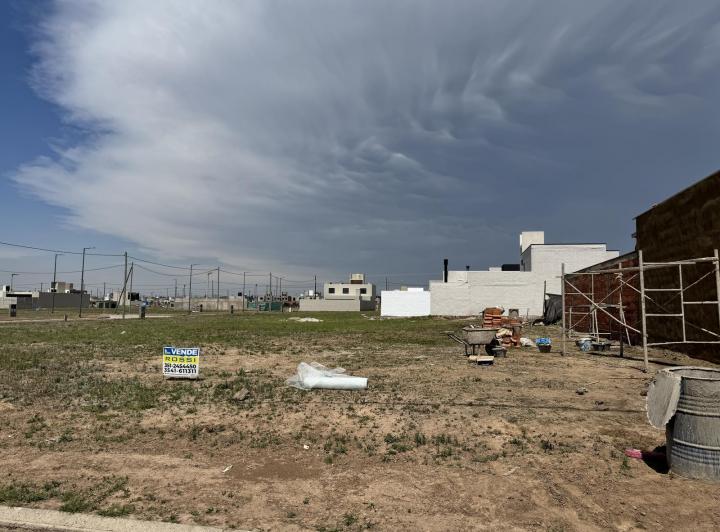 Terreno · 262m²