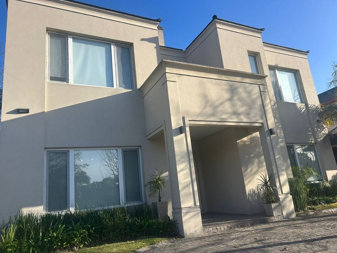 Alquiler TEMPORARIO casa en Bo Septiembre
