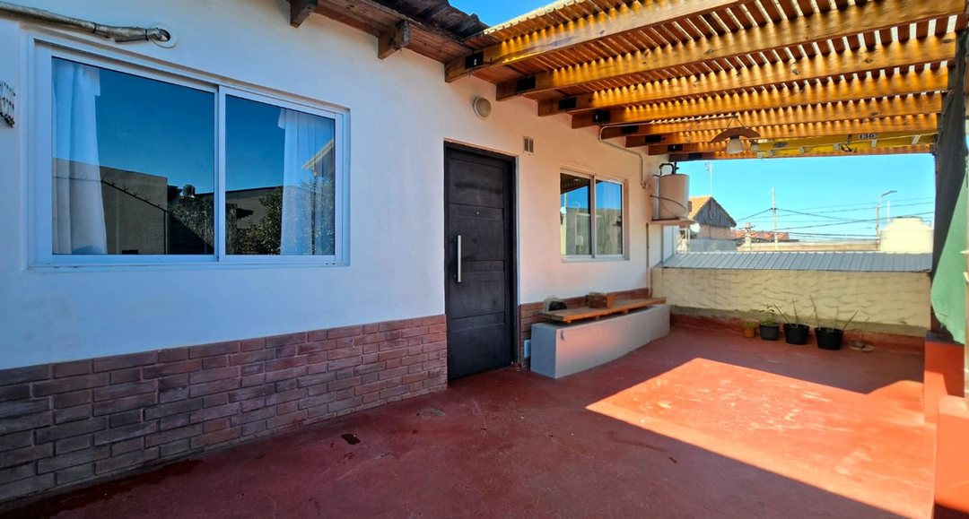 Venta Ph 2 ambientes y 3 amb en PB Caseros