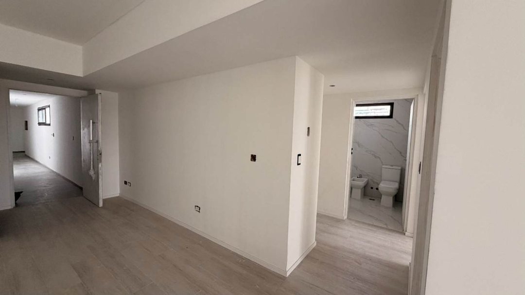 VENTA 3 AMBIENTES FRENTE BALCON TOILETTE