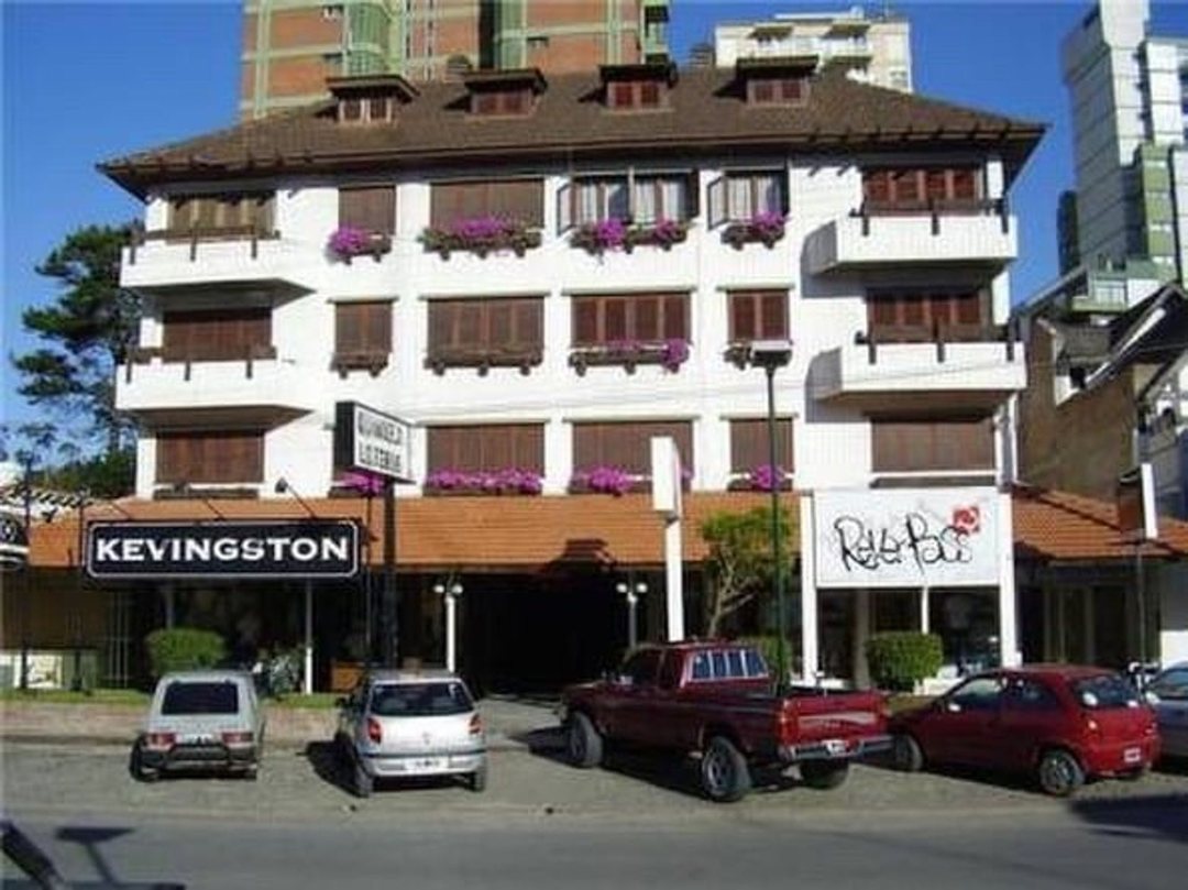 VENTA DE DEPARTAMENTO EN PINAMAR. PLENO CENTRO