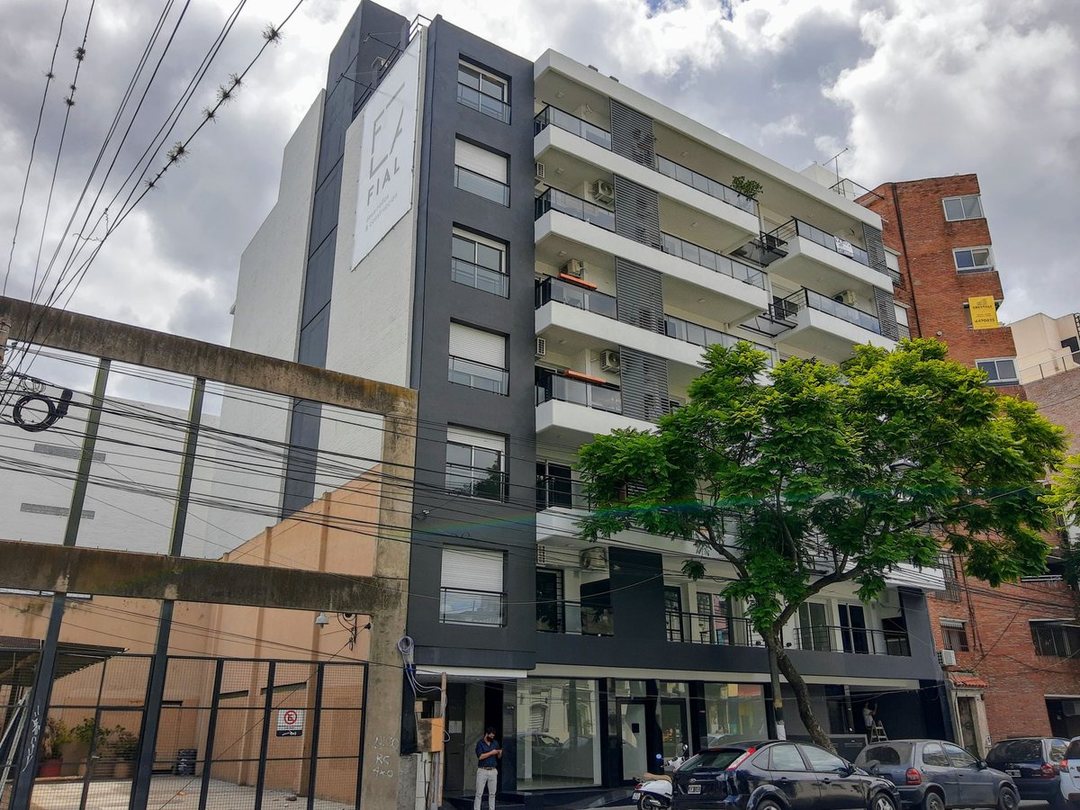 ALQUILER MONOAMBIENTE-BALCÓN CON PARRILLA-PICHINCH
