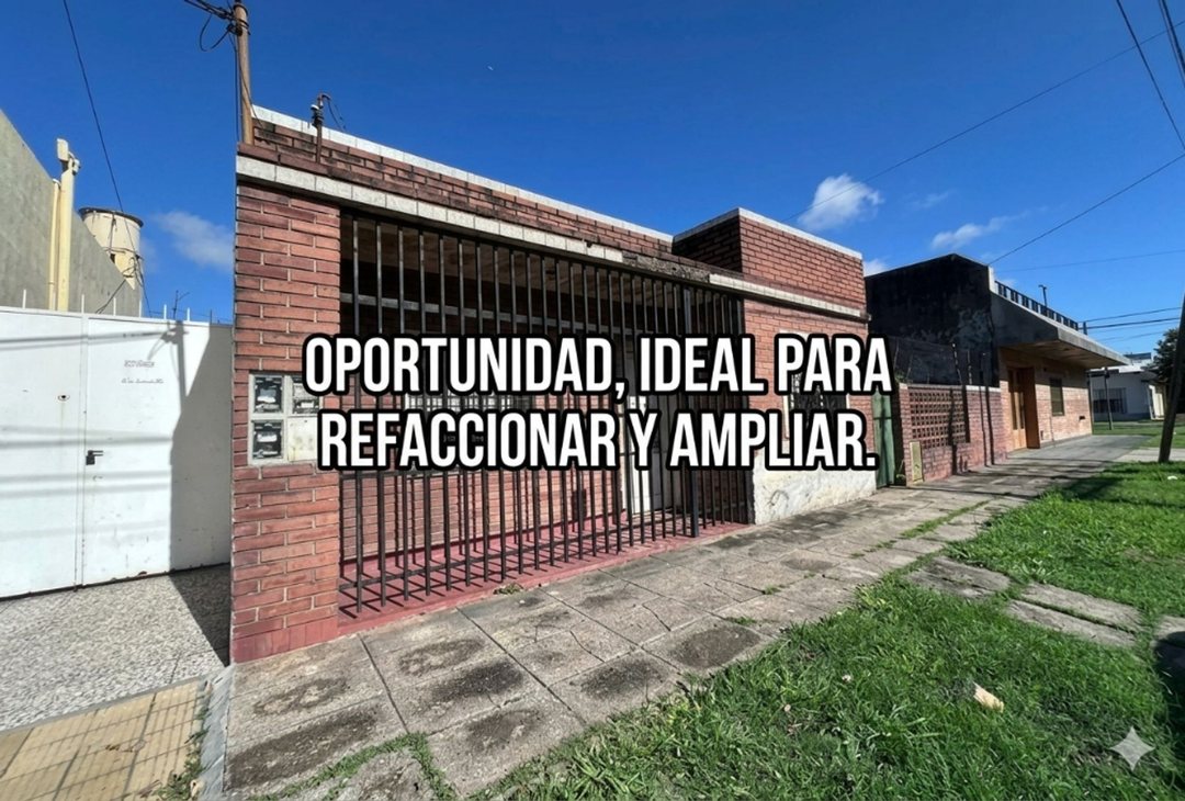 VENTA CASA 3 AMBIENTES PALOMAR A RECICLAR 143 MTS2