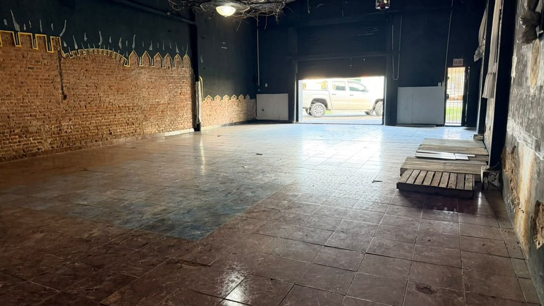 GALPON + DEPARTAMENTO EN VENTA LA PLATA