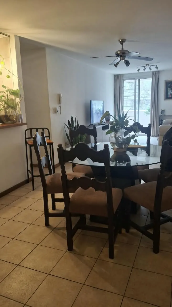 ¡DEPARTAMENTO EN VENTA CON RENTA ASEGURADA –  ITUZAINGÓ 750 Nueva Cordoba !