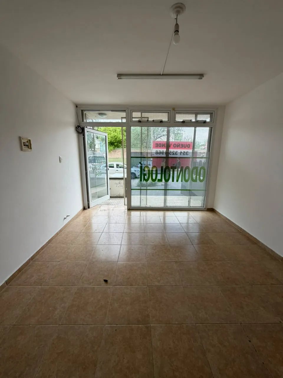 LOCAL COMERCIAL SOL DE MAYO 864