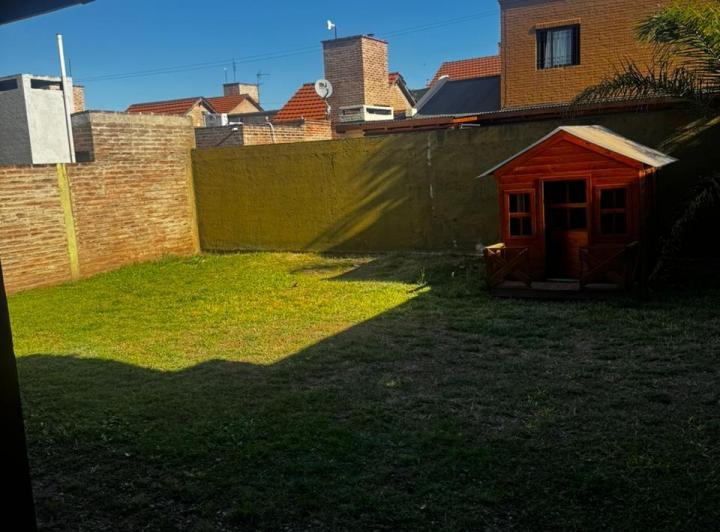 Casa · 150m² · 5 Ambientes · 1 Cochera