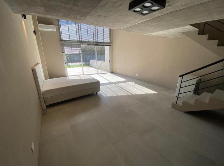 Departamento · 73m² · 2 Ambientes · 1 Cochera