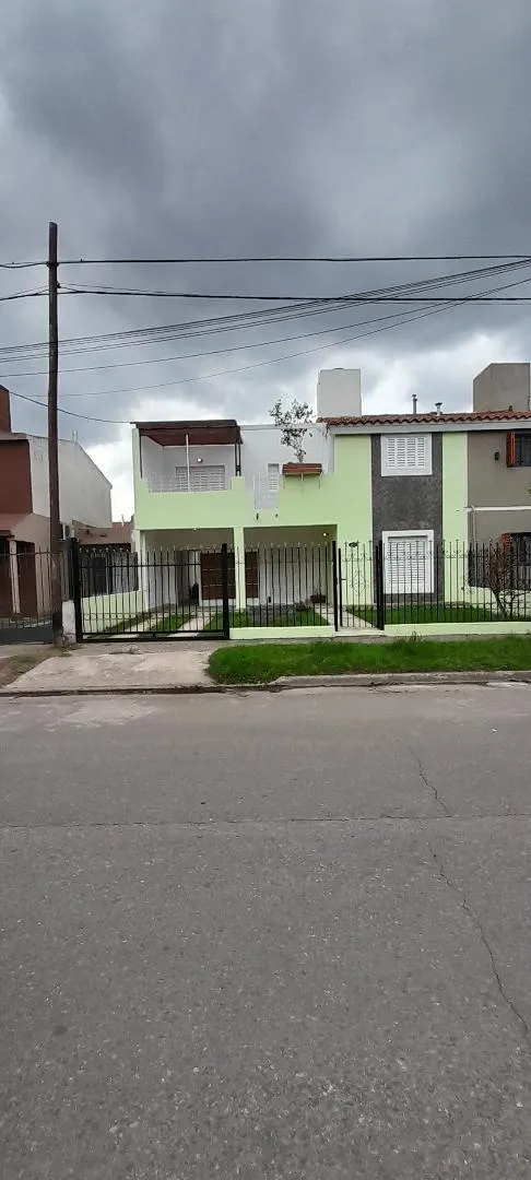 EXCELENTE PROPIEDAD BARRIO PATRICIOS TOTALMENTE REFACCIONADA  A NUEVA