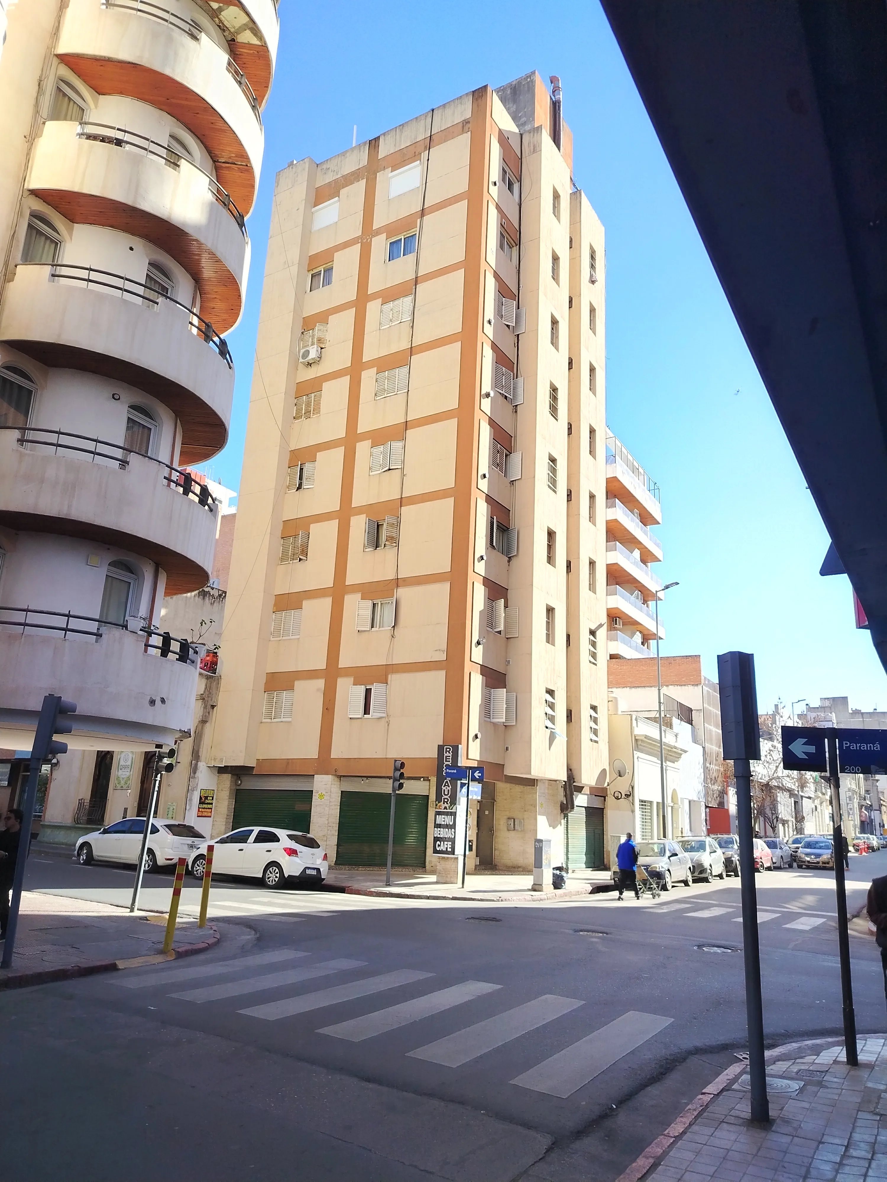 Centro Entre Ríos 492