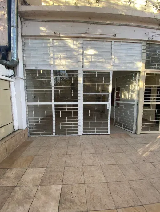 ALQUILO LOCAL COMERCIAL Av. Donato Álvarez