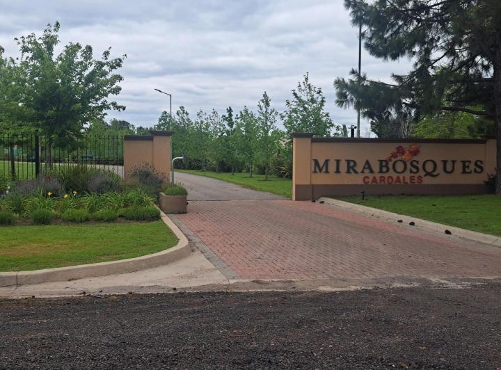 Terreno · 1060m²