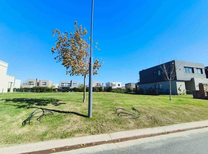 Terreno · 513m²