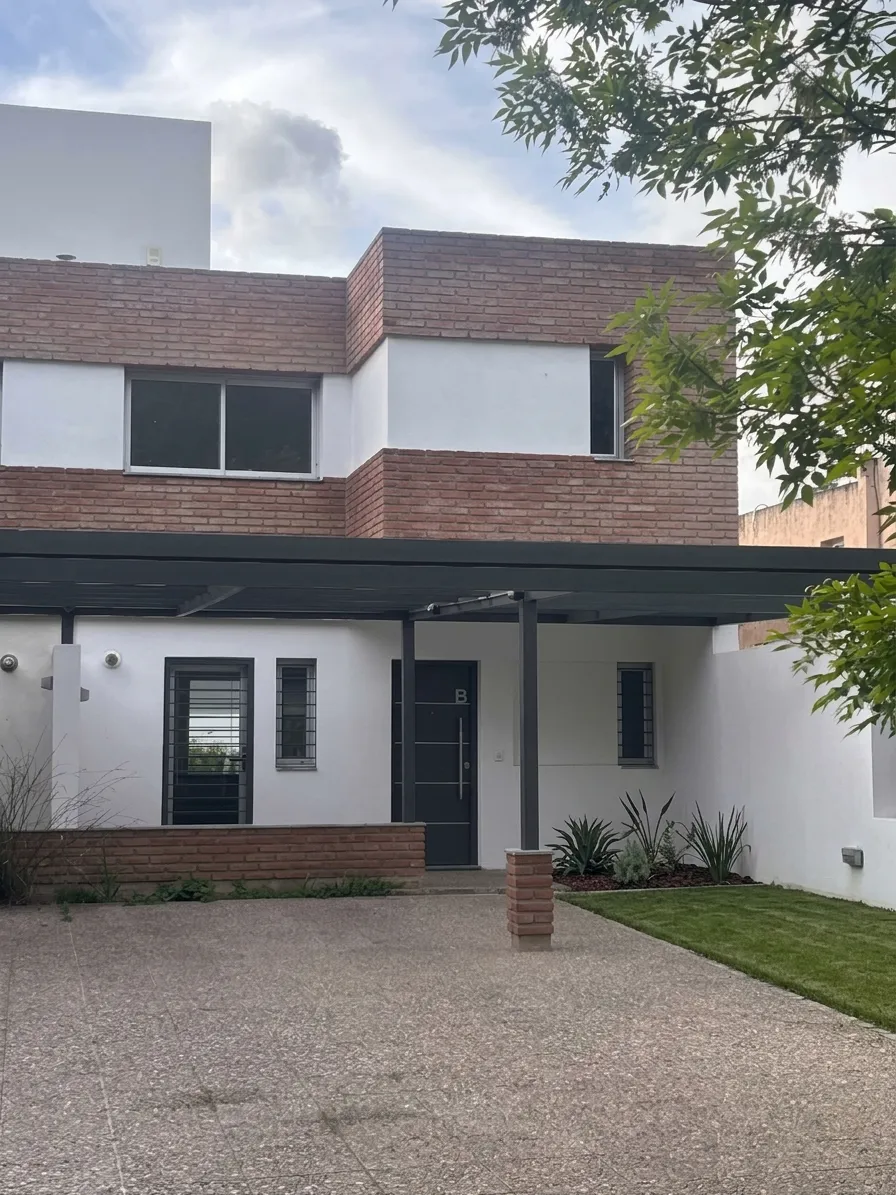 DUEÑO ALQUILA DUPLEX Riberas de Manantiales