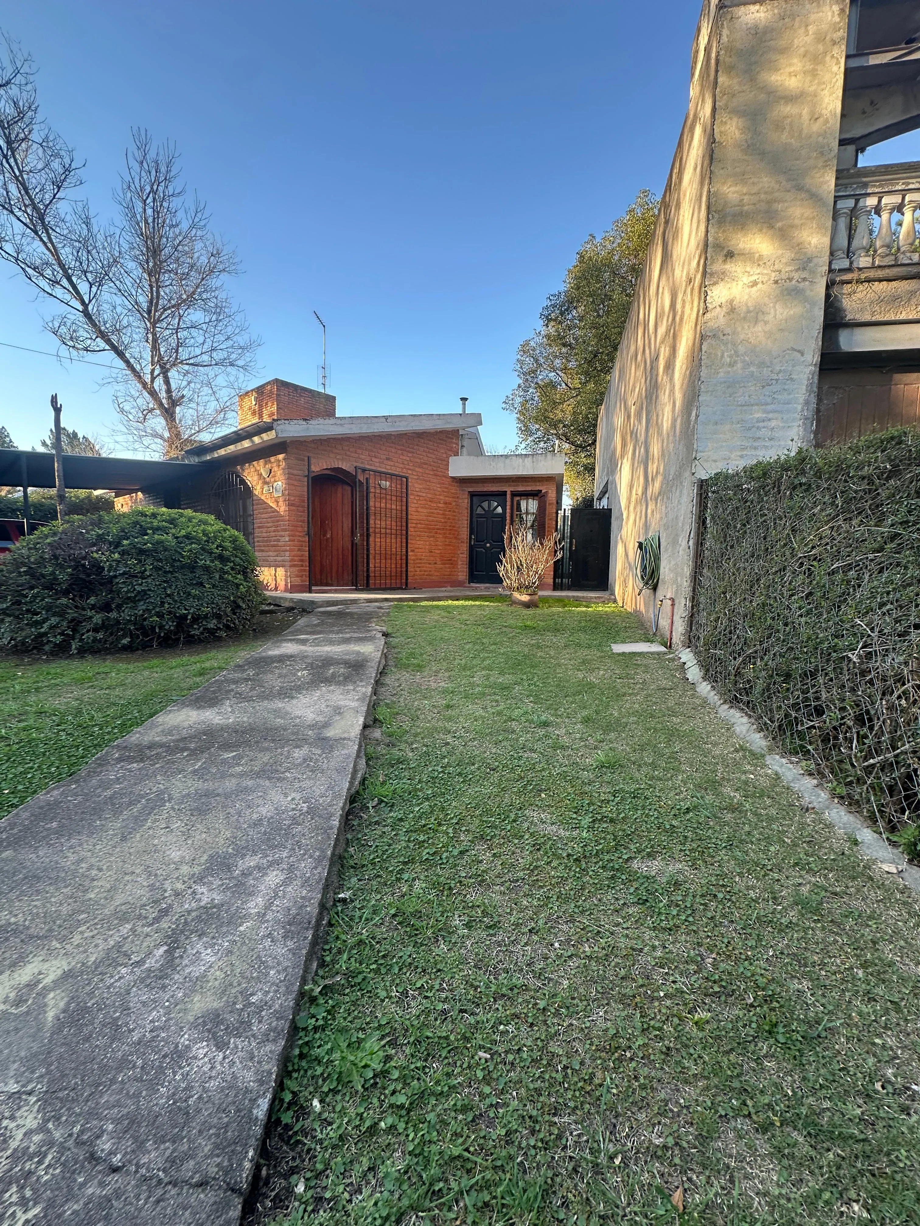 CASA CON PILETA VILLA ALLENDE GOLF