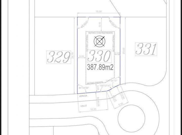 Terreno · 388m²