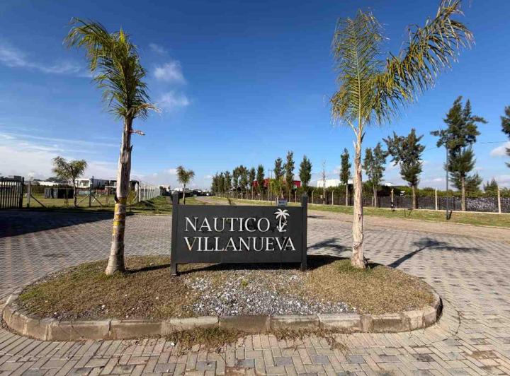 Terreno · 720m²