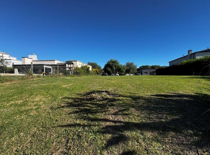 Terreno · 999m²