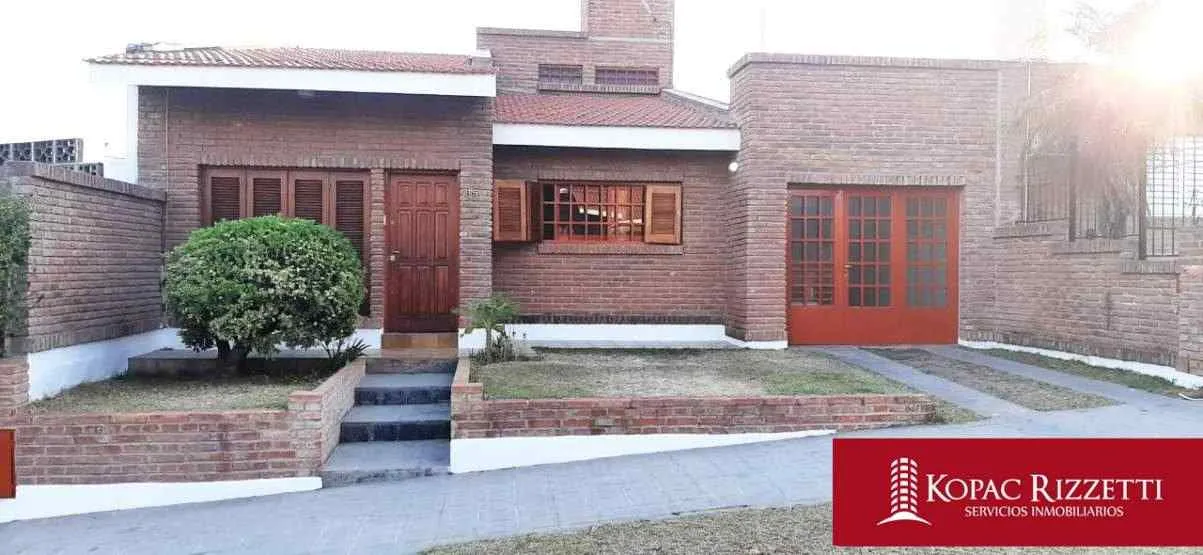 ALTO VERDE (LA RAMADA 2100) - ALQUILER CASA 2 DORMITORIOS.