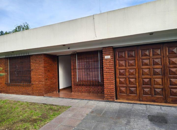 Casa · 50m² · 3 Ambientes · 1 Cochera