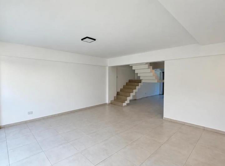 PH · 120m² · 5 Ambientes · 2 Cocheras