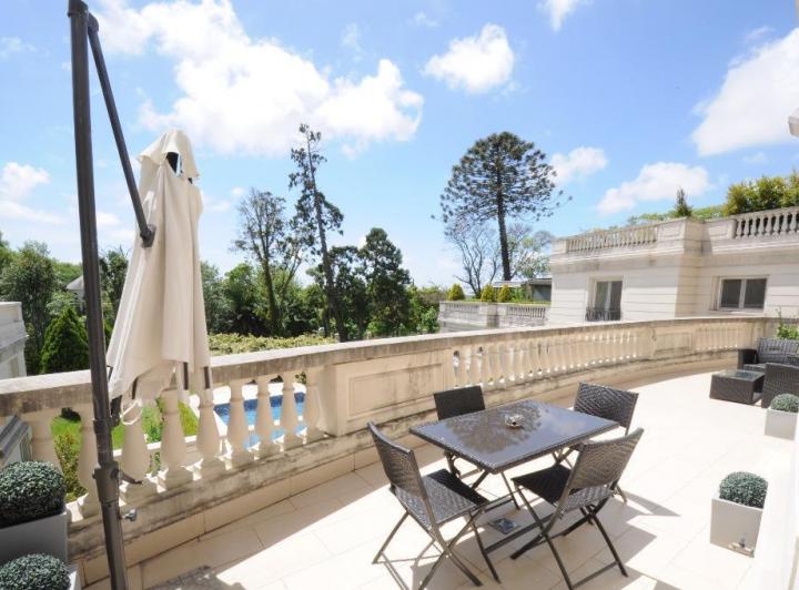 Departamento · 180m² · 3 Ambientes · 2 Cocheras