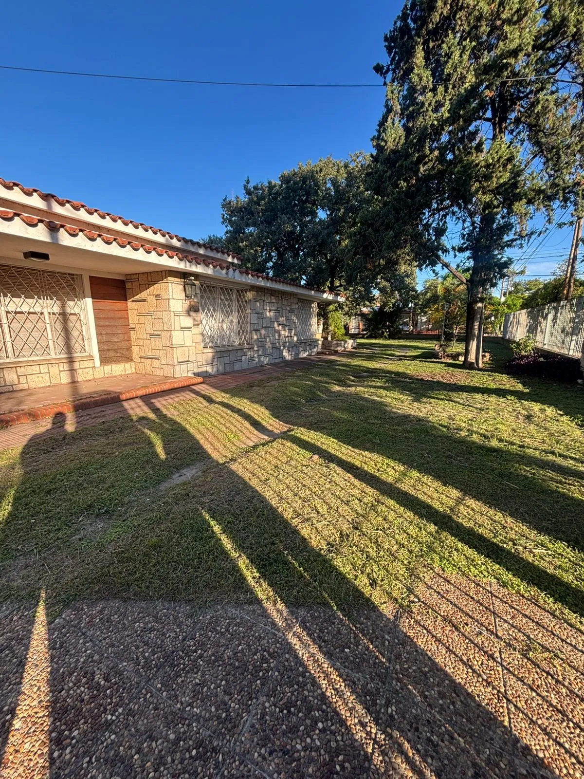 EXCELENTE PROPIEDA A RECICLAR BARRIO PARQUE CAPITAL