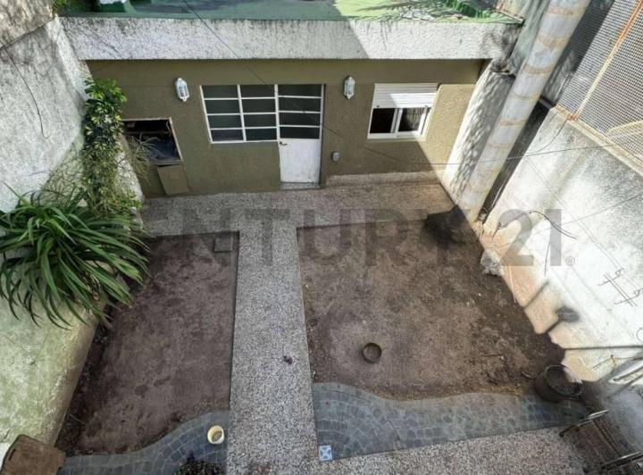Casa · 70m² · 4 Ambientes · 1 Cochera