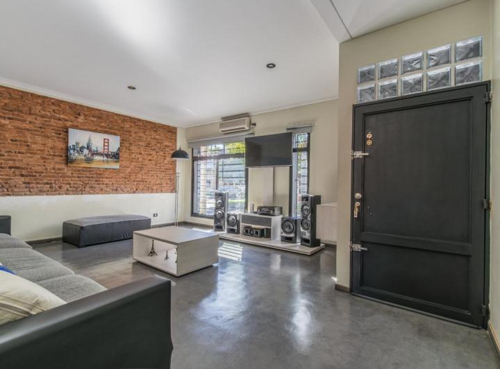 Casa · 197m² · 4 Ambientes · 1 Cochera