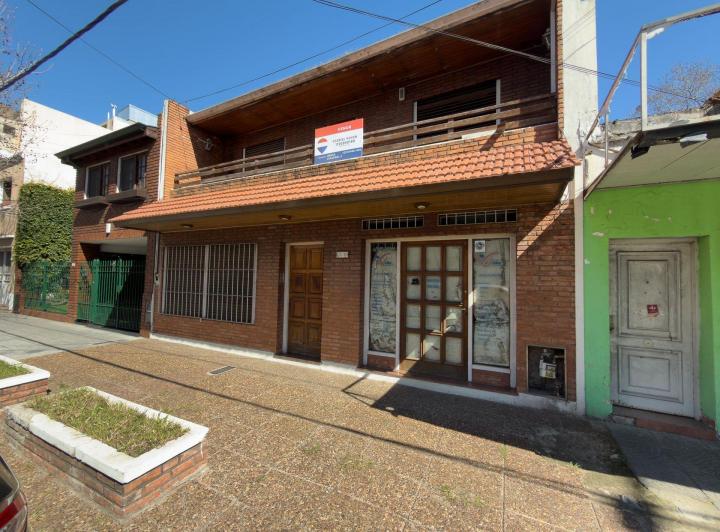 Casa · 225m² · 4 Ambientes