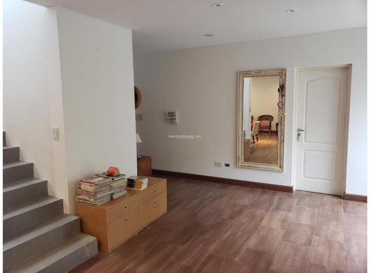 Casa · 112m² · 2 Ambientes · 1 Cochera
