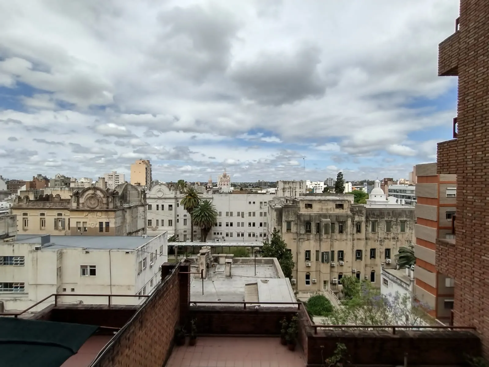 Nva Córdoba - Chacabuco a metros Plaza España