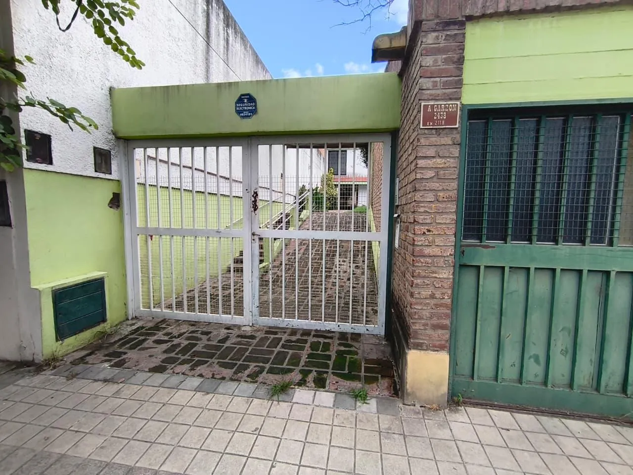 CASA EN ALQUILER EN BARRIO SAN VICENTE