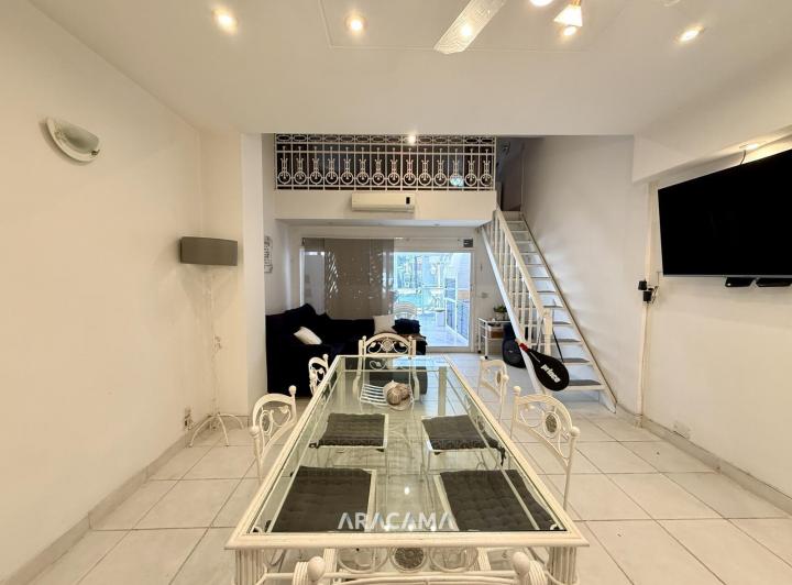Departamento · 80m² · 2 Ambientes · 1 Cochera