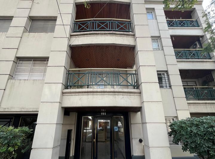 Departamento · 88m² · 4 Ambientes · 2 Cocheras
