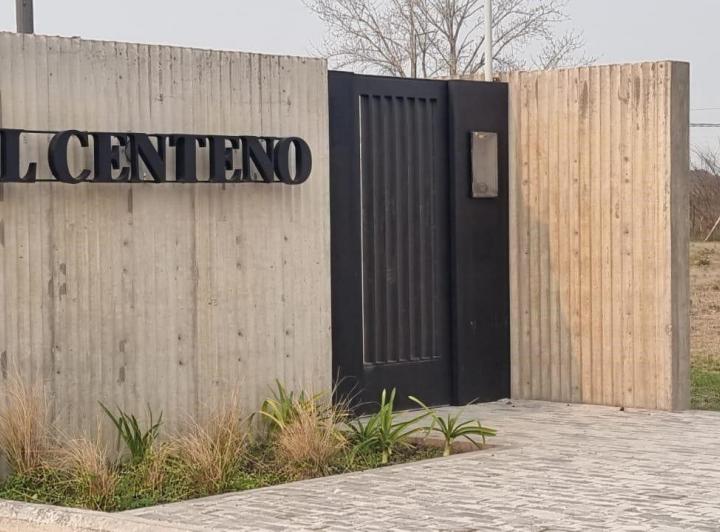 Terreno · 160m²