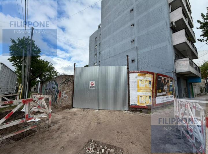 Terreno · 385m²