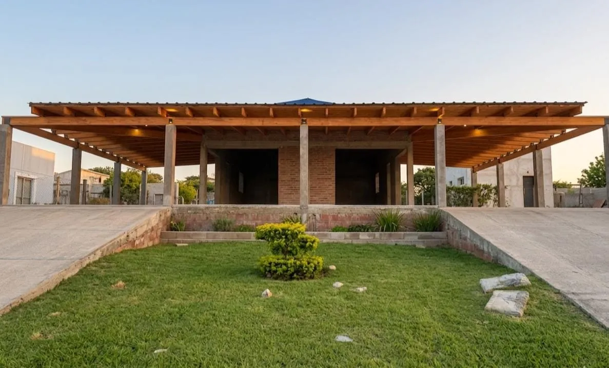 Dos Casas en venta en construcción - Tanti