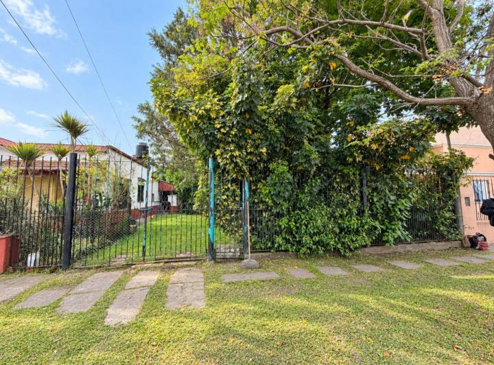 Terreno · 300m²