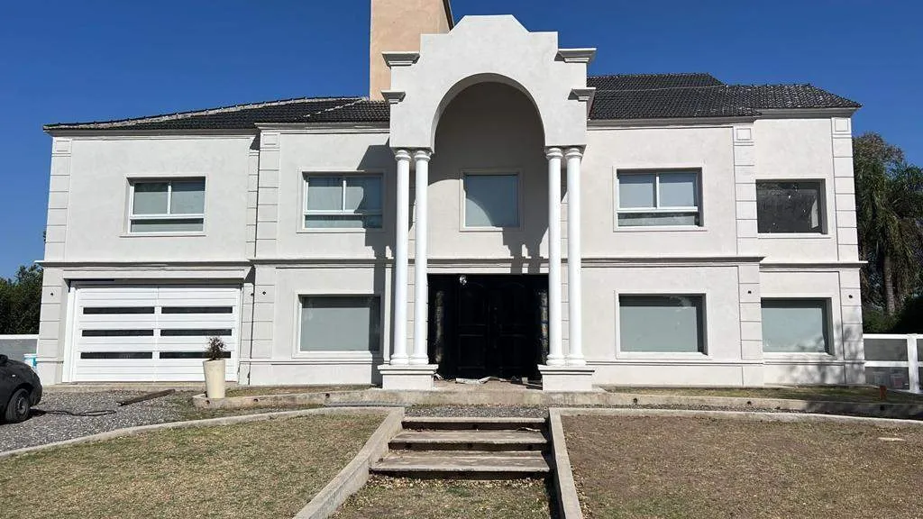 Casa de 4 dormitorios en Villa Allende, San Isidro