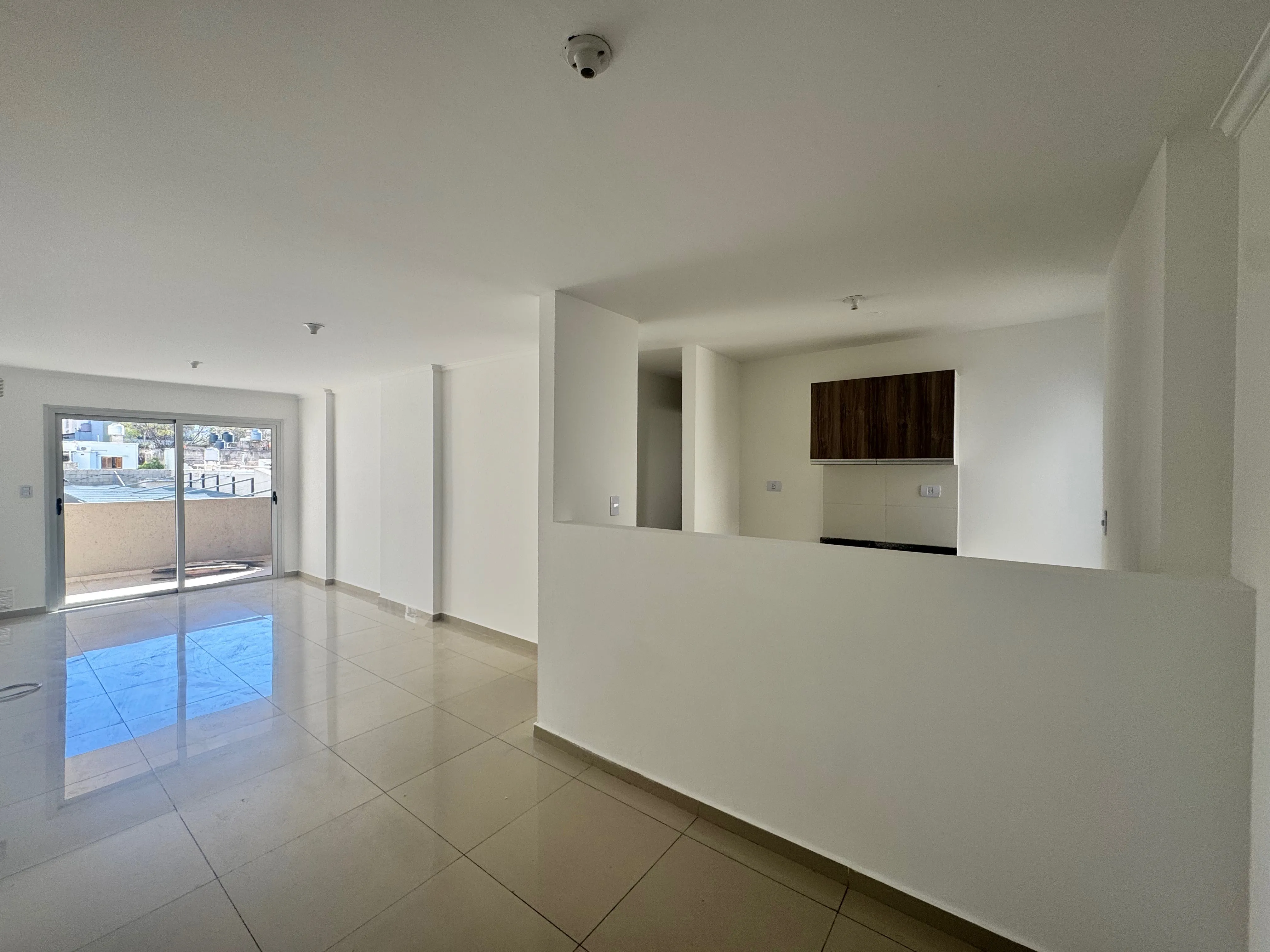 Bº GENERAL PAZ!!! EXC OPORT.. 2 DOR, 2 BAÑOS, PATIO, BALCON, COCHERA