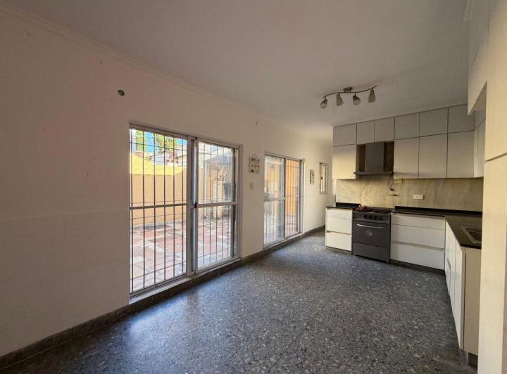 PH · 90m² · 4 Ambientes · 1 Cochera