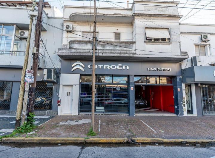 Local comercial · 400m²