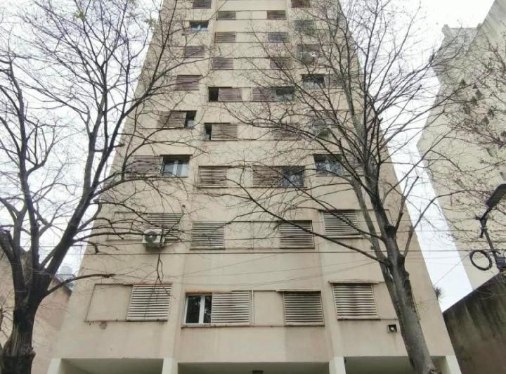 Departamento · 75m² · 4 Ambientes · 1 Cochera