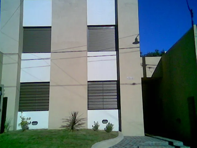 EXCELENTE DEPARTAMENTO