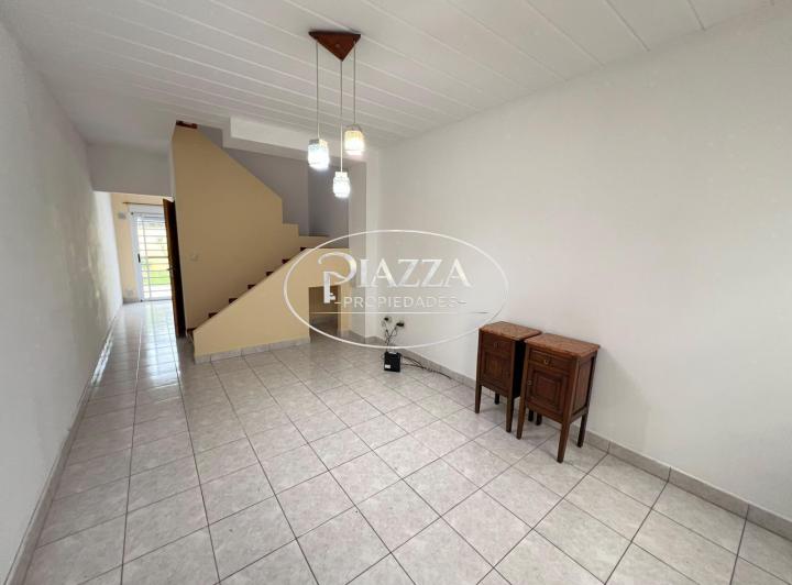 PH · 70m² · 4 Ambientes · 1 Cochera