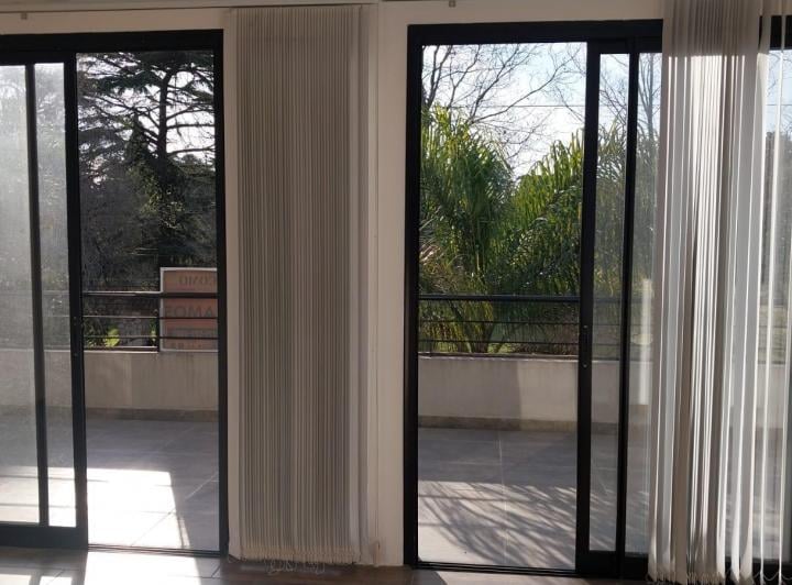 Oficina comercial · 50ha · 2 Ambientes · 1 Cochera