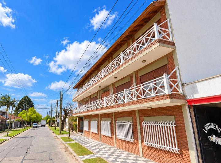 Departamento · 50m² · 3 Ambientes · 1 Cochera