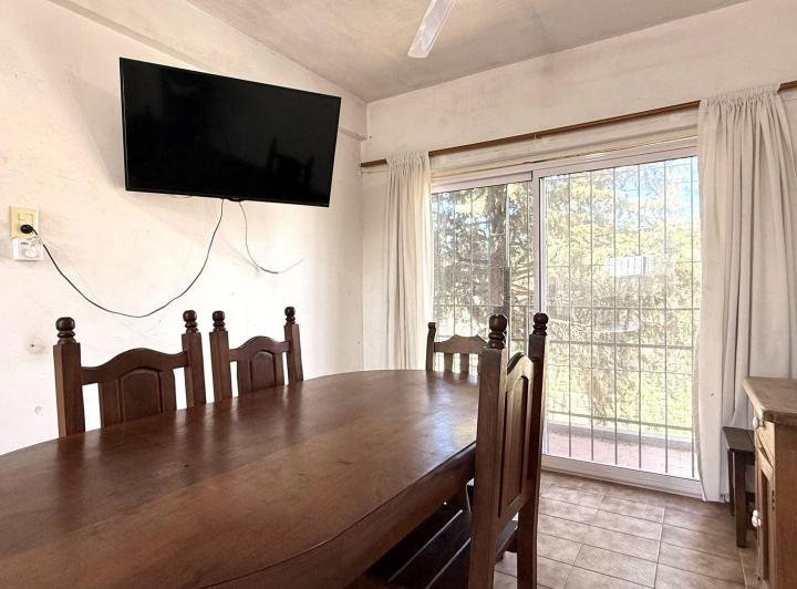 Casa · 132m² · 4 Ambientes · 2 Cocheras